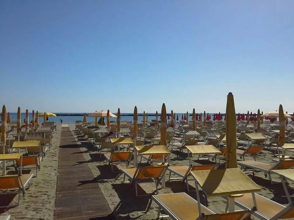Hotel Mario Cesenatico Kültér fotó